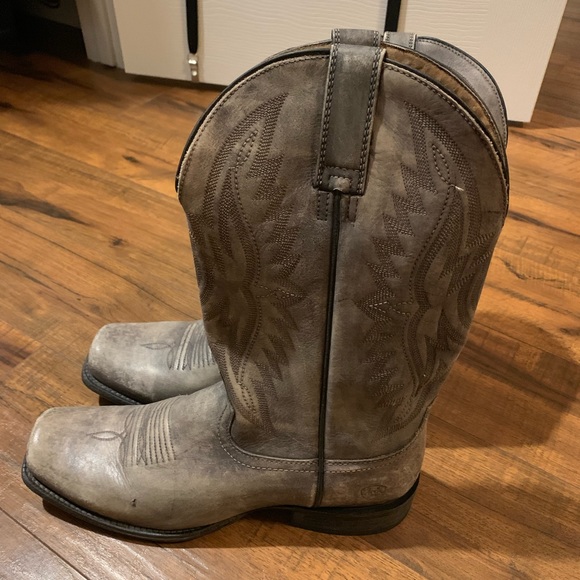 quick drying hiking boots